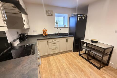 undefined, Guild Terrace, Burton-On-Trent DE14