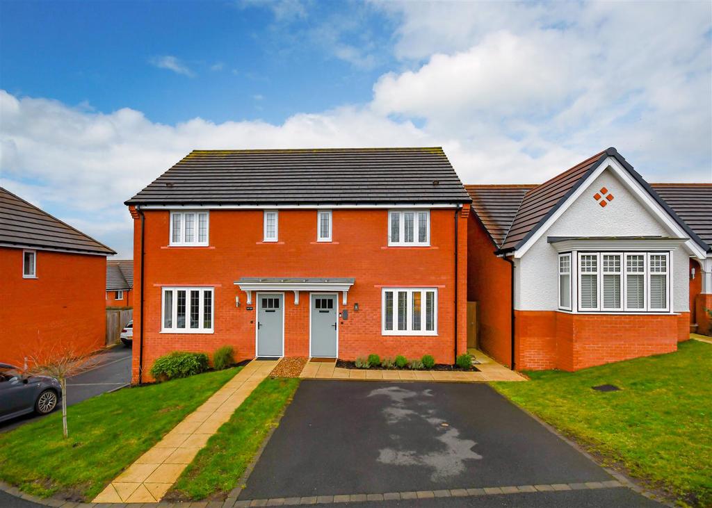 61 Foxglove Way-17.jpg