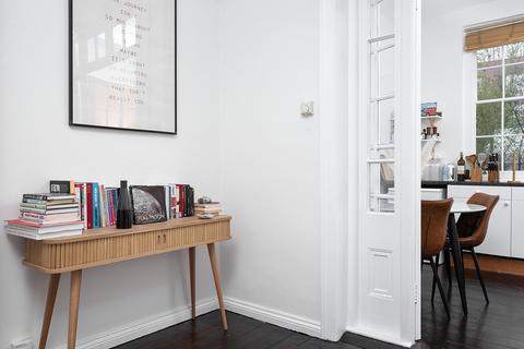 1 bedroom flat to rent, Woodstock Road, London W4