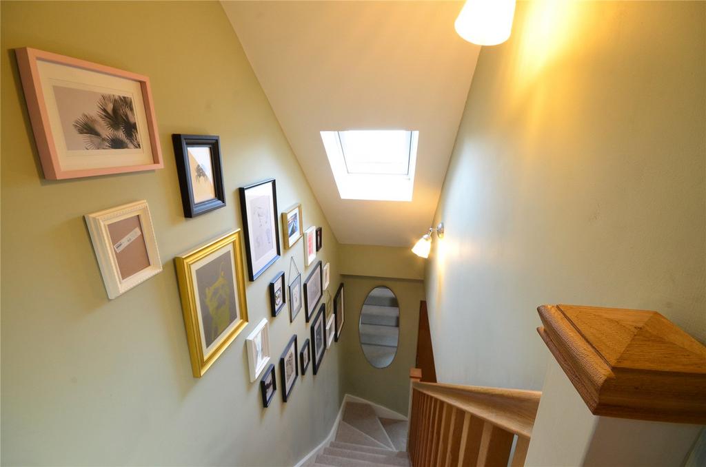 Landing/Stairs