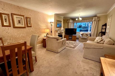 4 bedroom semi-detached house for sale, Fell Lane, Keighley, BD22