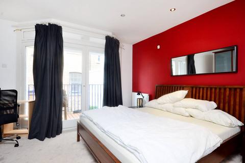 undefined, Mount Pleasant, Clerkenwell, London, WC1X