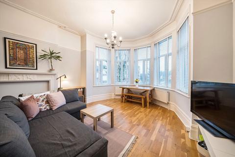 2 bedroom flat for sale, Chichele Road, London NW2
