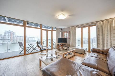 2 bedroom flat for sale, Western Beach, Royal Docks, London, E16