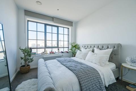 2 bedroom flat to rent, Agar House, Tower Hamlets, London, E14