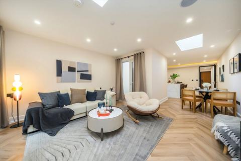 undefined, Florence Avenue, MORDEN SM4