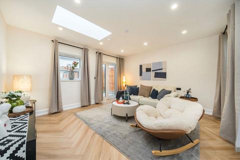undefined, Florence Avenue, MORDEN SM4
