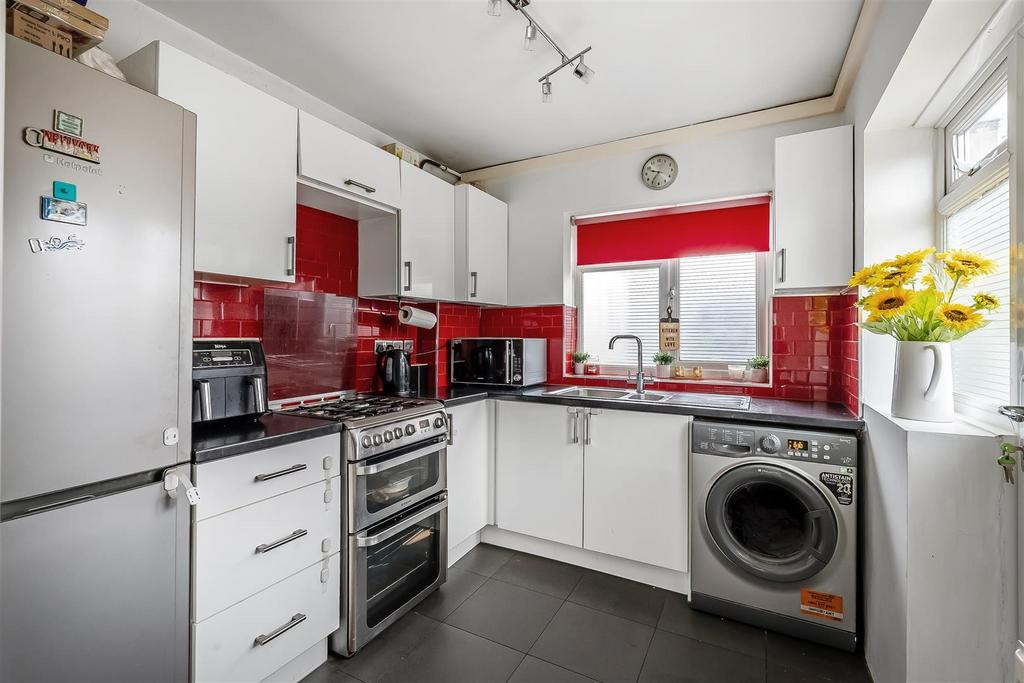 2-Saltash-Close-1.jpg