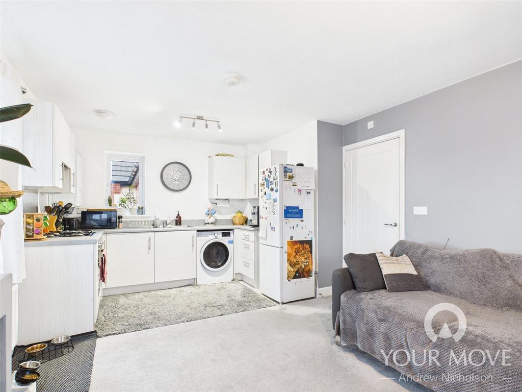 Lounge/Kitchen