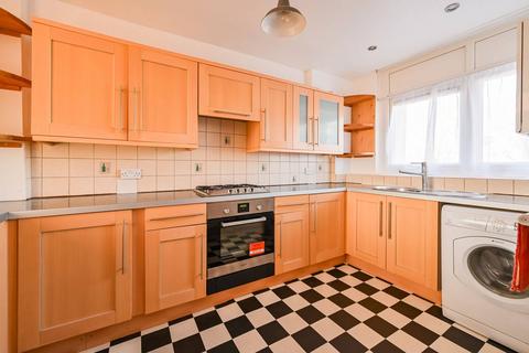 3 bedroom flat to rent, Mace House, Walthamstow, London, E17