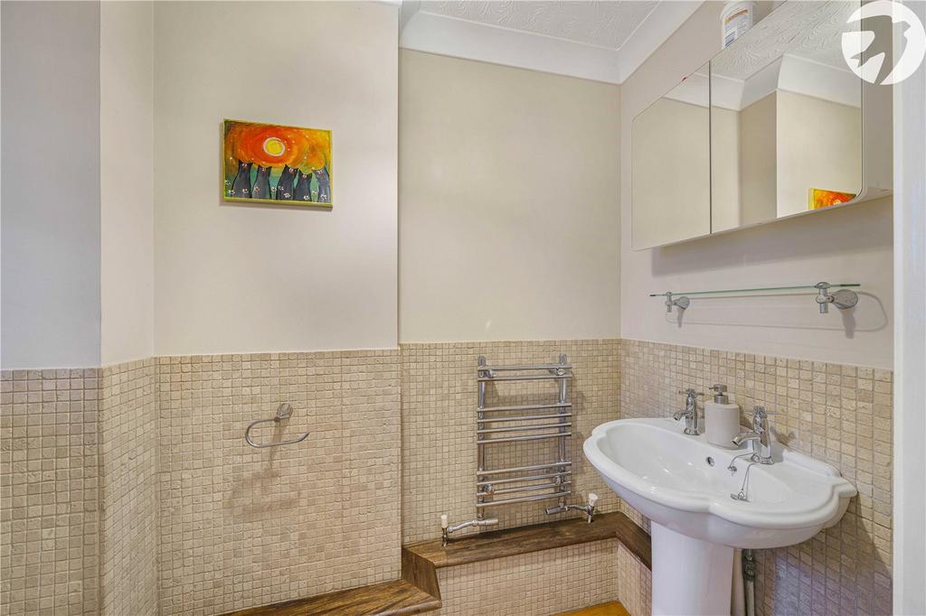 Ground Floor Wc