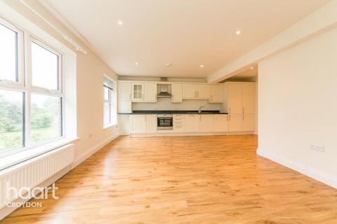 2 bedroom apartment to rent, Melville Avenue, SOUTH CROYDON