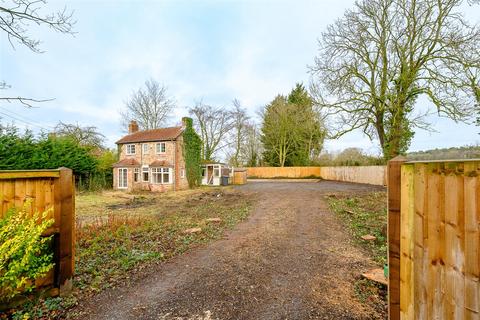 undefined, Hull Road, Dunnington, York, YO19 5LR