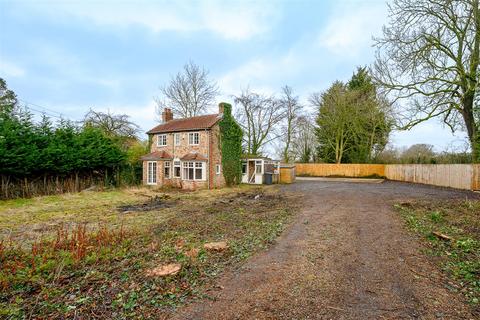 undefined, Hull Road, Dunnington, York, YO19 5LR