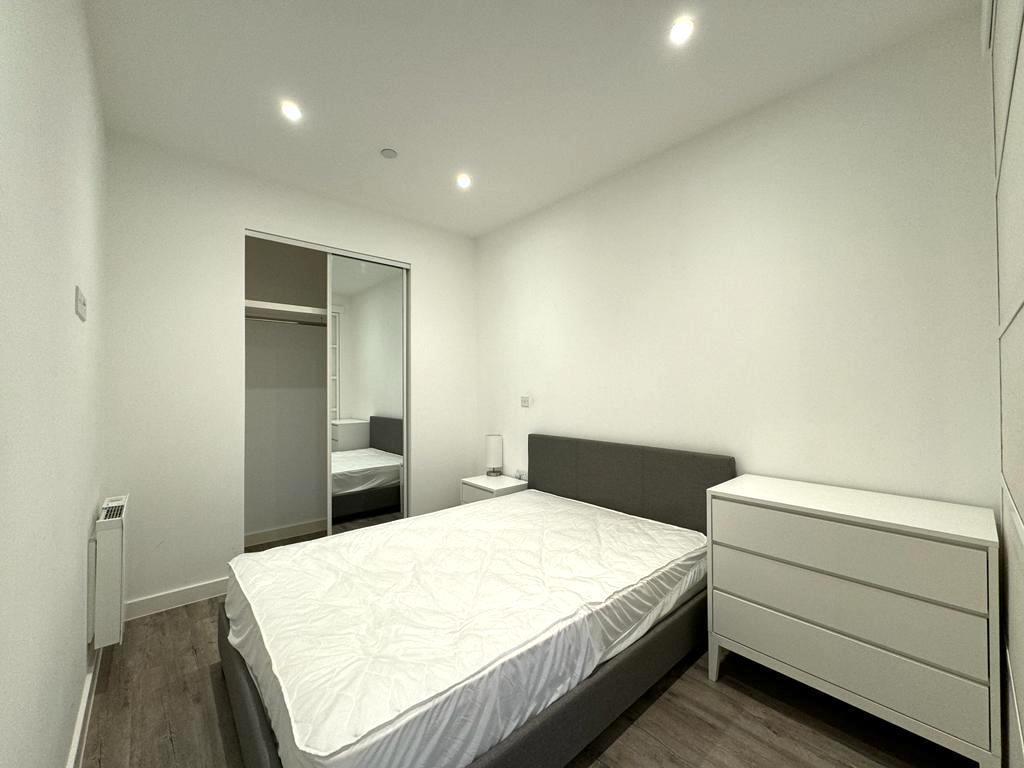 Sleeping Area Pic 2.jpeg