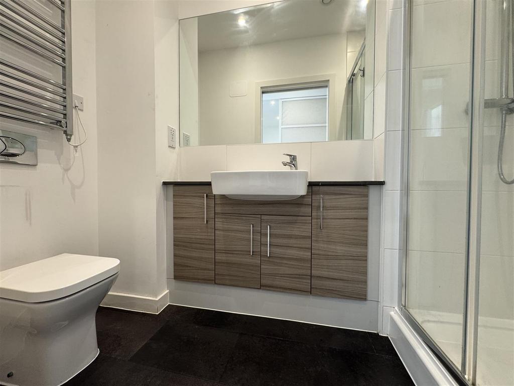 Bathroom.jpeg