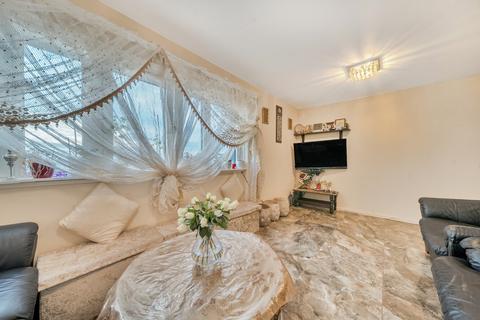 2 bedroom flat for sale, Hazelwood Tower, Golborne Gardens, London, W10