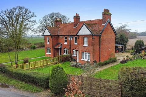 undefined, Delvyns Lane, Halstead CO9