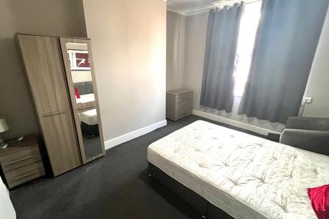 undefined, Morley, Leeds LS27