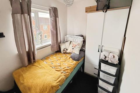 undefined, Laurel Close, Gainsborough