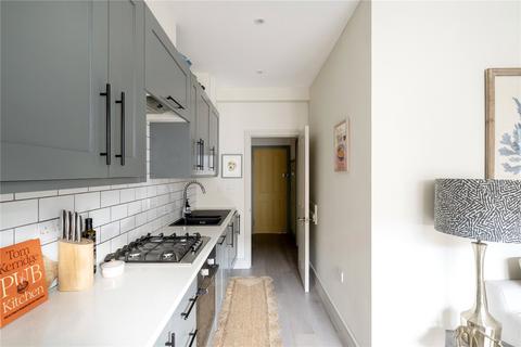 1 bedroom flat for sale, Hazlebury Road, Fulham, London, SW6