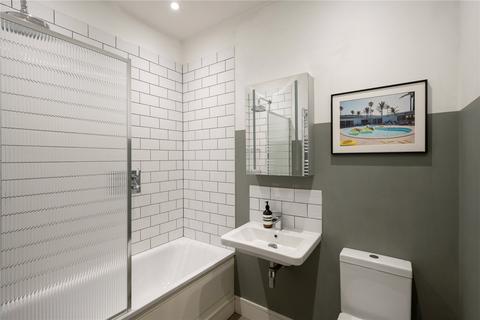 1 bedroom flat for sale, Hazlebury Road, Fulham, London, SW6