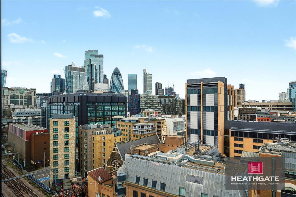 Lavender-place-royal-mint-gardens-tower-bridge-e1