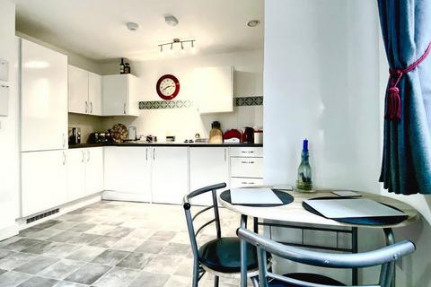 Chantry Place, Canterbury CT1