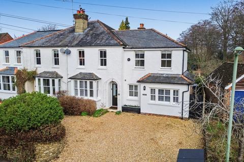 undefined, Busbridge Lane, Godalming GU7