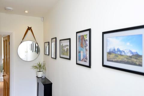 undefined, Busbridge Lane, Godalming GU7