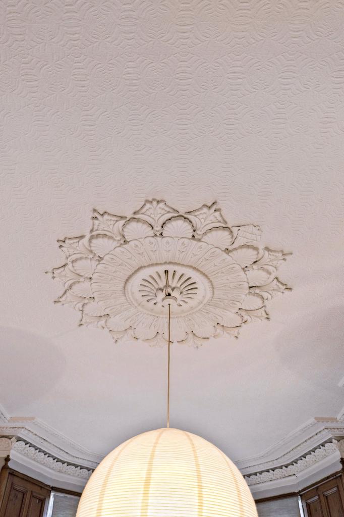 Ceiling Rose
