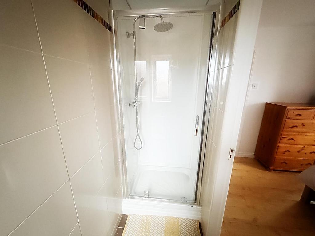 En suite shower room