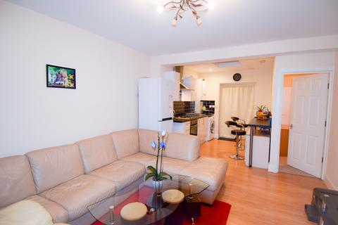 5 bedroom terraced house for sale, Greenford, UB6