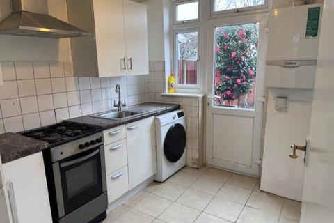 undefined, Brentvale Avenue, Wembley, HA0
