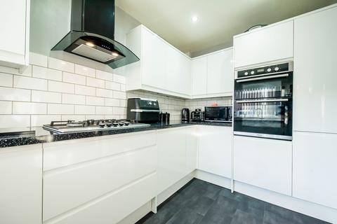 3 bedroom terraced house for sale, Yateley GU46