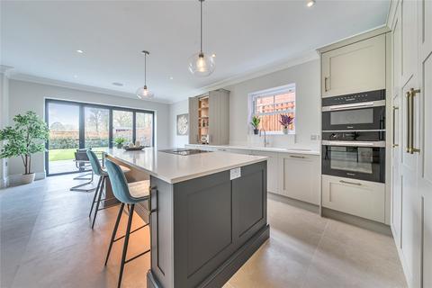 5 bedroom detached house for sale, Bennett Way, West Clandon, Surrey, GU4