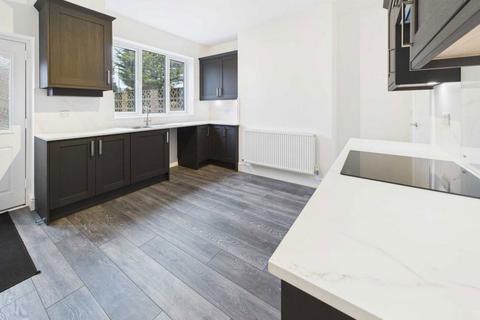 undefined, Manor Grove, Castleford, WF10