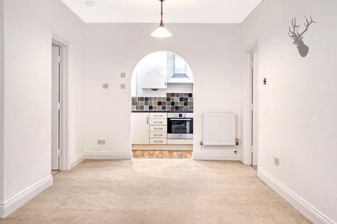2 bedroom apartment for sale, Bow Road, Bow E3