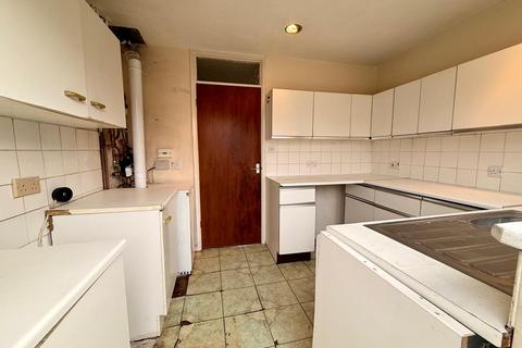 3 bedroom end of terrace house for sale, Kingston Mead, Winford