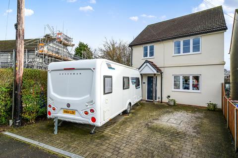 undefined, Blackthorn Crescent, Farnborough GU14