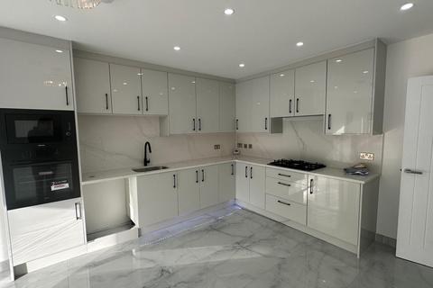 undefined, Alberta Avenue, Cheam SM1