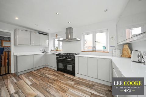 undefined, Penkside, Wolverhampton WV9