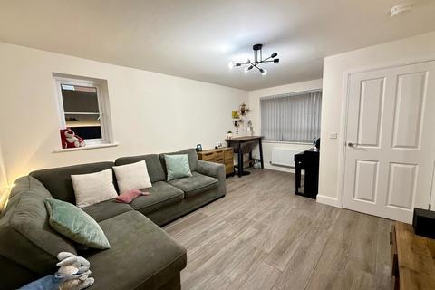 3 bedroom semi-detached house for sale, Phoenix Close, Mansfield, Nottinghamshire