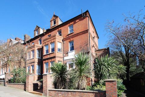 Frognal, Hampstead, London, NW3