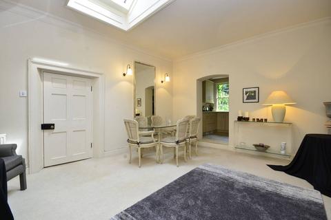 undefined, Frognal, Hampstead, London, NW3