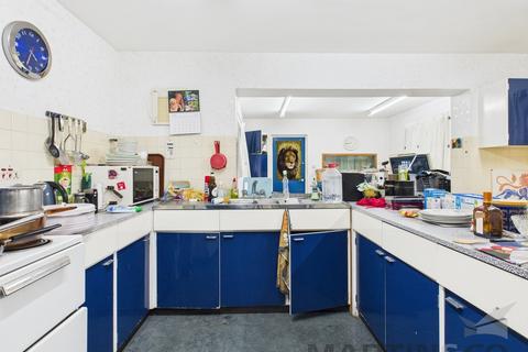 3 bedroom detached bungalow for sale, Hazel Road, Park Street, St Albans
