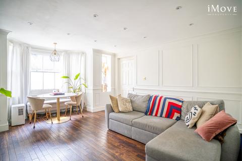 2 bedroom flat for sale, Church Road, London SE19