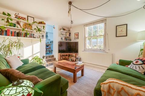 2 bedroom flat for sale, Orford Road, Walthamstow Village, London, E17