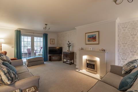 5 bedroom detached house for sale, Parkland Avenue, Carlisle