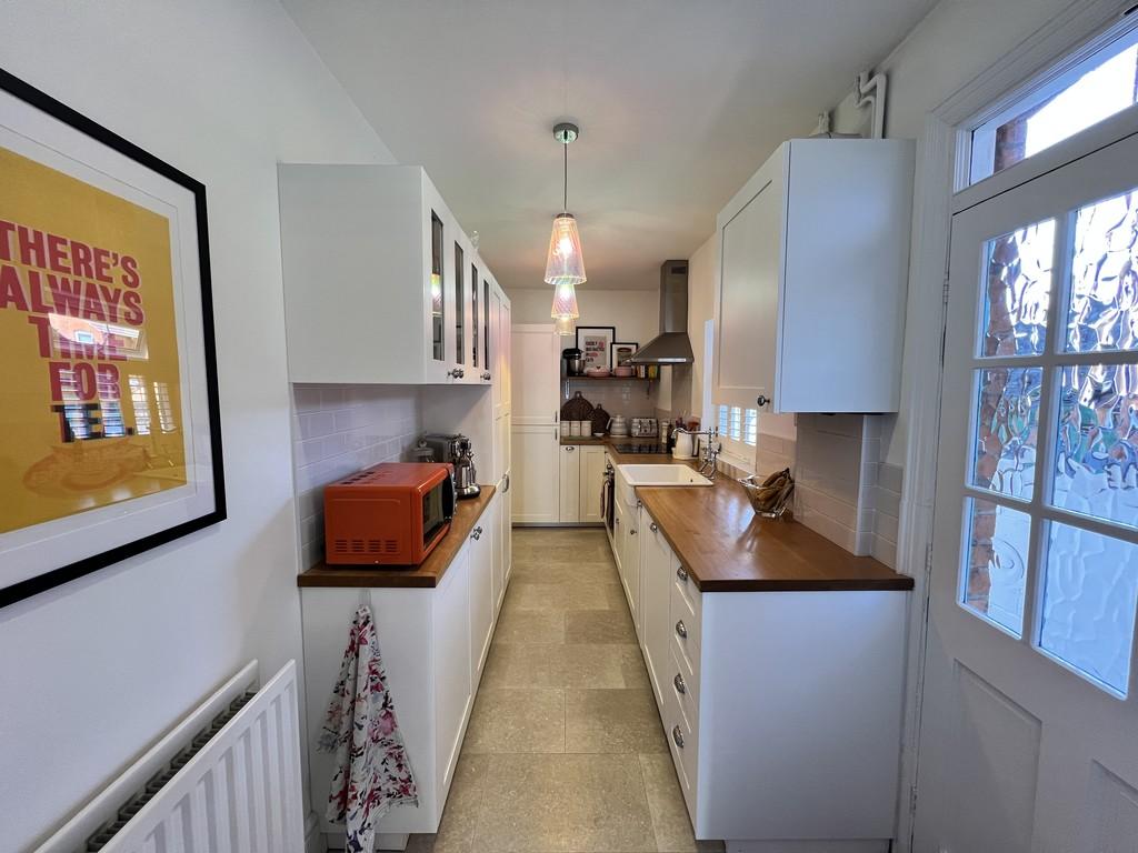 6. Kitchen
